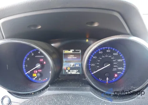 2017 Subaru Outback 2.5I Premium z USA, uszkodzony, nr VIN 4S4BSACC3H3355250